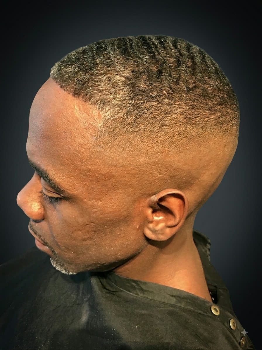 Barbering & fades by Devin at Heads Will Roll, Hollywood — look 7